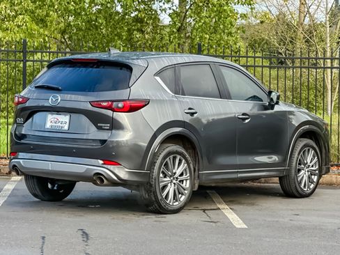 Certified 2025 MAZDA CX-5 Signature AWD/4WD image 3