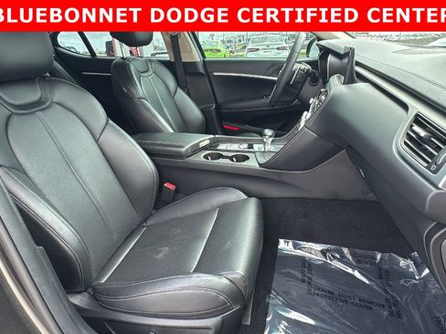 Used 2023 Genesis G70 2.0T image 31