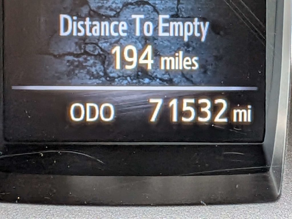 Used 2022 Toyota Tacoma SR5 RWD image 34