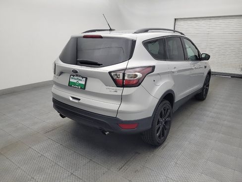 Used 2017 Ford Escape Titanium AWD/4WD image 9