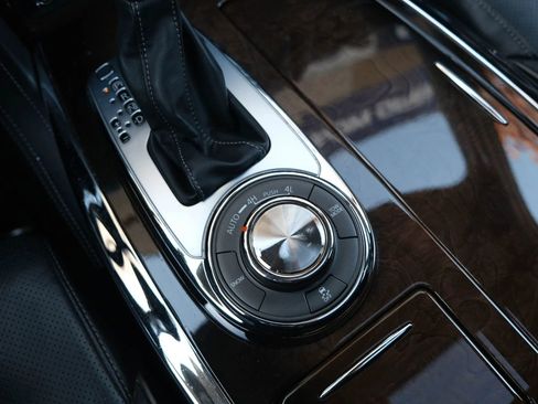 Used 2018 INFINITI QX80 4WD w/ Deluxe Technology Package image 47