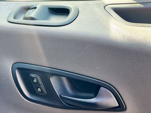 Used 2020 Ford Transit 250 Medium Roof w/ Load Area Protection Package image 31