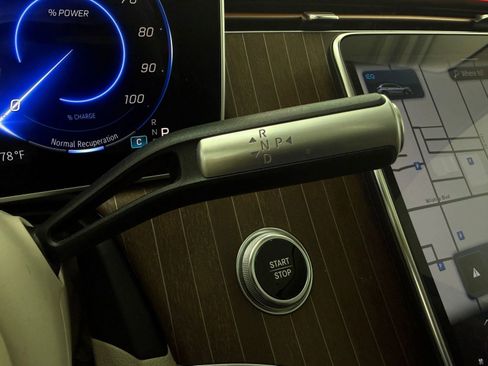 Used 2023 Mercedes-Benz EQS 450+ 4MATIC SUV image 16