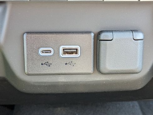 New 2025 Chevrolet Silverado 2500 Custom w/ Custom Value Package image 22