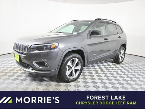 Used 2022 Jeep Cherokee Limited image 1