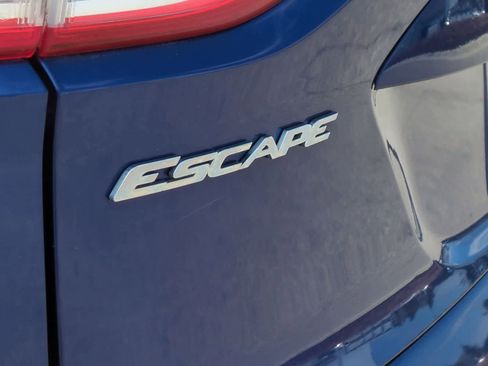 Used 2014 Ford Escape SE FWD image 13