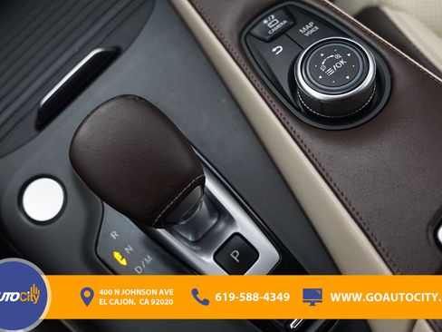 Used 2019 INFINITI QX50 Essential w/ Sensory Package FWD image 26