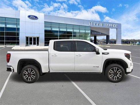 Used 2026 GMC Sierra 1500 AT4 w/ AT4 Premium Package image 5