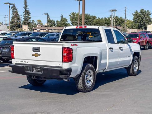 Used 2019 Chevrolet Silverado 1500 W/T w/ WT Convenience Package AWD/4WD image 4