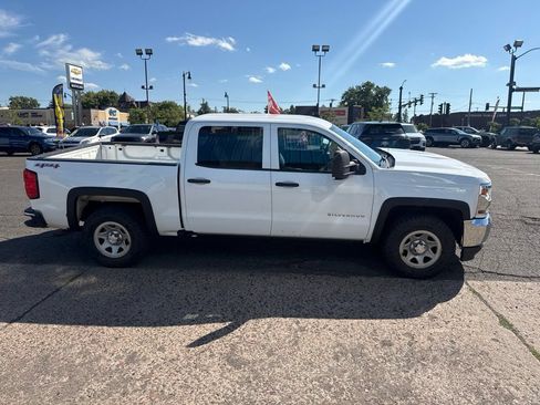 Used 2017 Chevrolet Silverado 1500 W/T w/ WT Convenience Package AWD/4WD image 10
