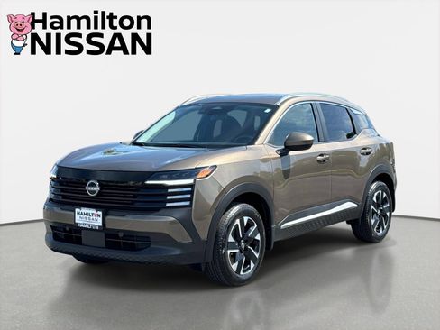 Certified 2025 Nissan Kicks SV w/ SV Premium Package AWD/4WD image 5