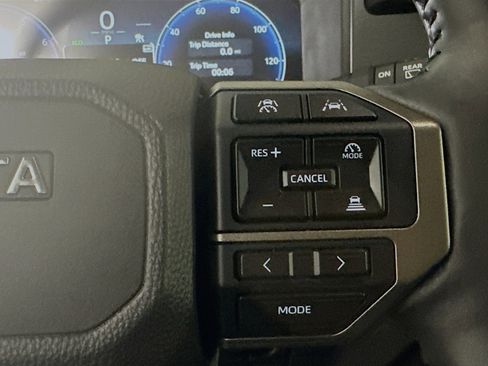 Certified 2025 Toyota Land Cruiser image 17