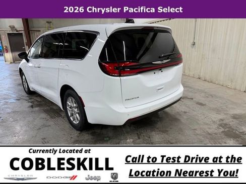 New 2026 Chrysler Pacifica Select FWD image 7