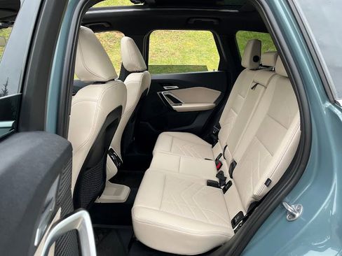 Used 2023 BMW X1 xDrive28i w/ Convenience Package AWD/4WD image 41