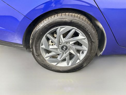 Used 2024 Hyundai Elantra SEL FWD image 33