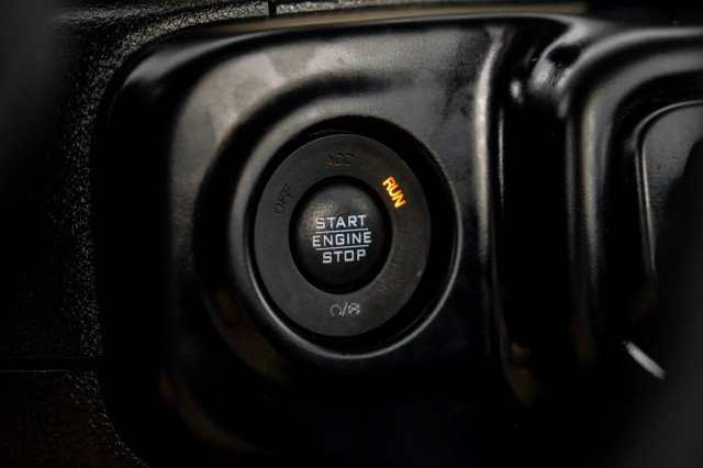 Used 2019 Jeep Wrangler Sport AWD/4WD image 18