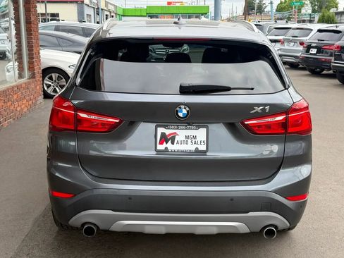 Used 2016 BMW X1 xDrive28i w/ Premium Package AWD/4WD image 4
