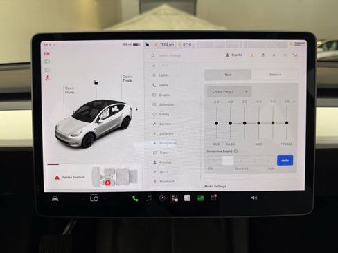 Used 2021 Tesla Model Y Long Range AWD/4WD image 13