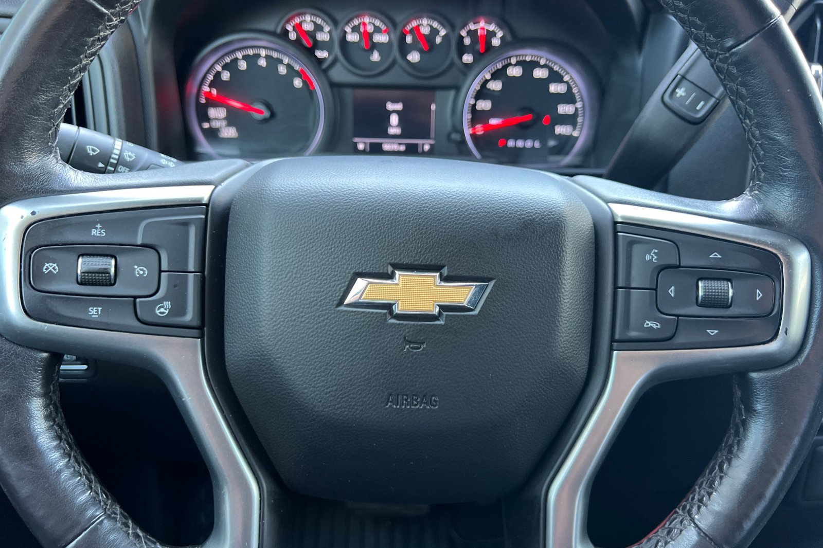 Used 2022 Chevrolet Silverado 1500 Custom RWD image 28