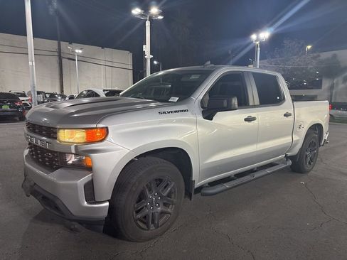 Used 2021 Chevrolet Silverado 1500 Custom w/ Rally Edition image 3
