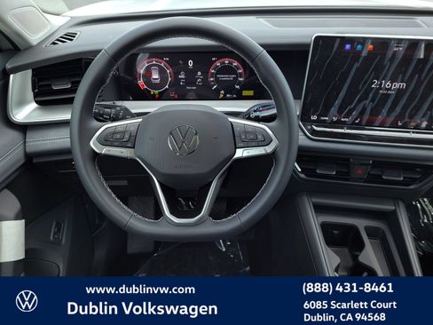 New 2026 Volkswagen Tiguan SE AWD/4WD image 11