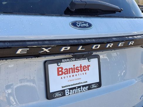 New 2026 Ford Explorer Active w/ Active Comfort Package image 13