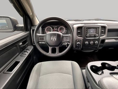 Used 2015 RAM 1500 Express AWD/4WD image 6