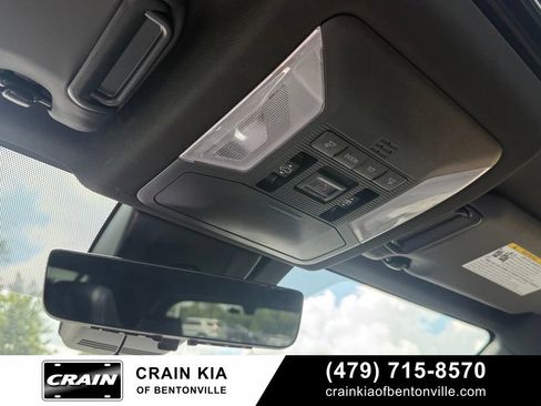 Used 2022 Toyota RAV4 XSE AWD/4WD image 16