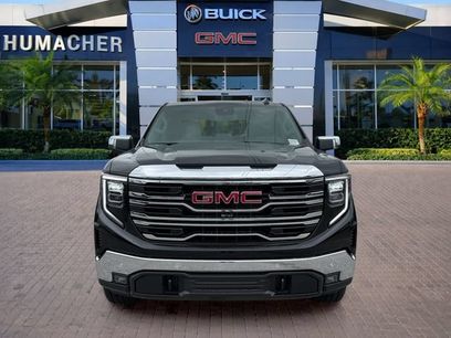 New 2026 GMC Sierra 1500 SLT w/ SLT Convenience Package