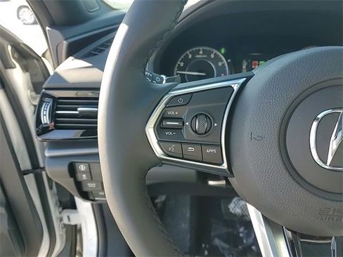 New 2026 Acura RDX SH-AWD image 17
