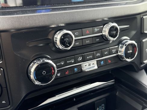 New 2026 Ford F250 Platinum AWD/4WD image 25