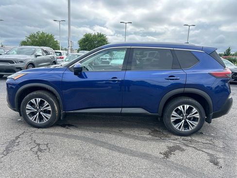 Used 2021 Nissan Rogue SV FWD image 6