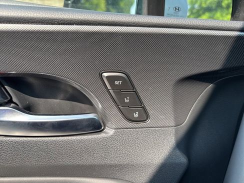 Used 2023 Hyundai Santa Fe Limited image 33