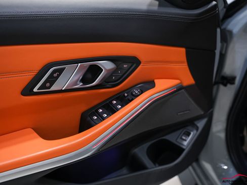 Used 2021 BMW M3 Sedan w/ Executive Package image 46