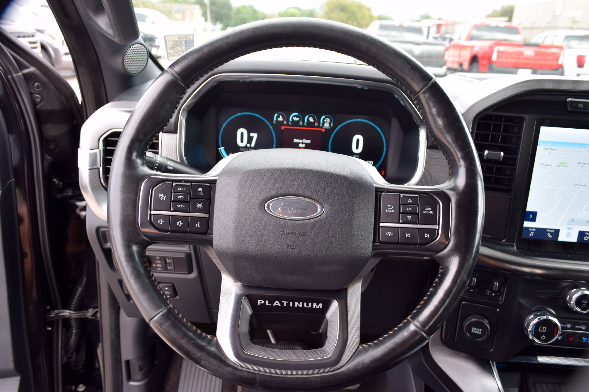 Used 2021 Ford F150 Platinum RWD image 6