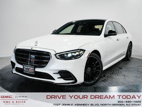 Used 2023 Mercedes-Benz S 500 4MATIC w/ AMG Line image 1