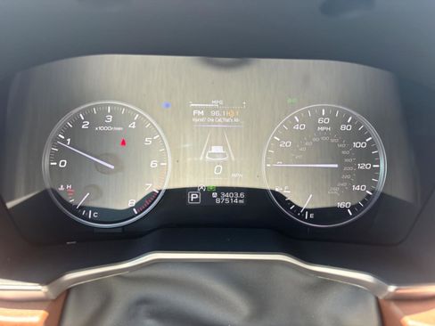Used 2020 Subaru Outback Touring w/ Popular Package #2 AWD/4WD image 2