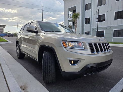 Used 2014 Jeep Grand Cherokee Laredo w/ Quick Order Package 23E RWD image 4
