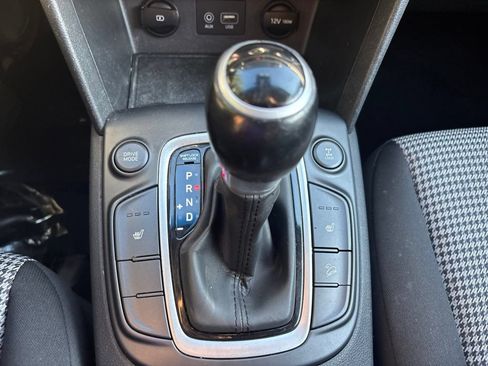 Used 2021 Hyundai Kona SEL AWD/4WD image 14