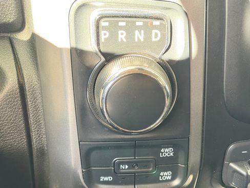 Used 2015 RAM 1500 Big Horn AWD/4WD image 23