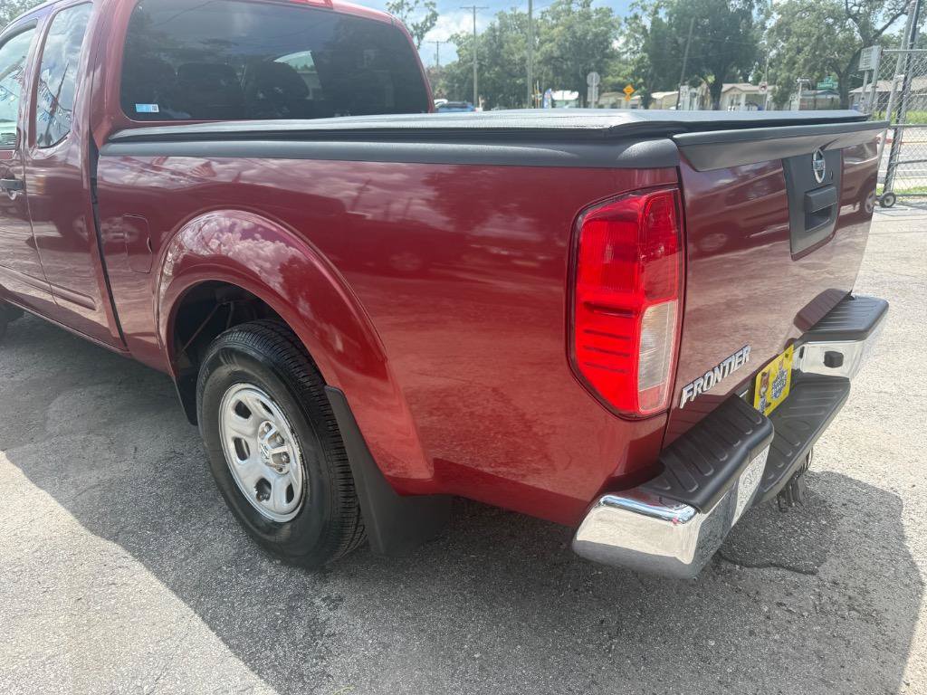 Used 2013 Nissan Frontier S w/ S Preferred Pkg RWD image 9