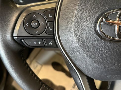 Used 2022 Toyota Corolla SE image 10