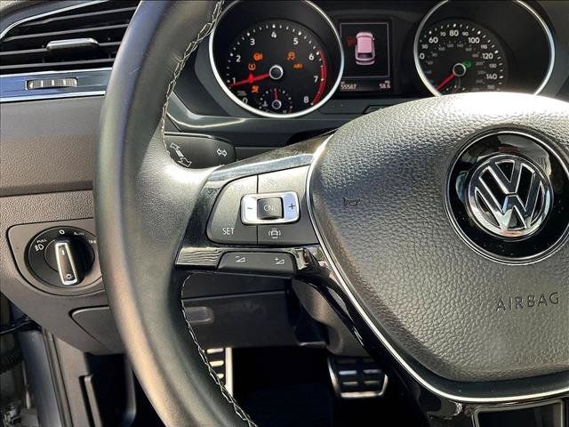 Used 2020 Volkswagen Tiguan SE R-Line FWD image 16