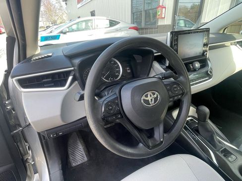 Used 2020 Toyota Corolla LE w/ Carpet Mat Package (TMS) FWD image 12