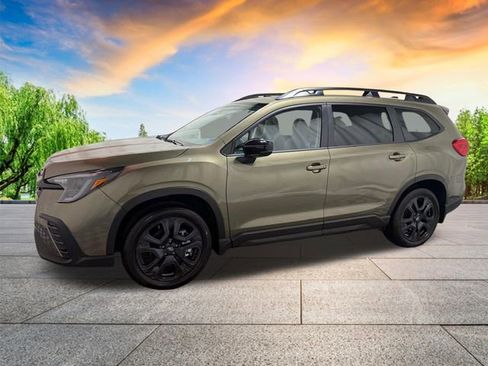 Certified 2025 Subaru Ascent Onyx Edition AWD/4WD image 7
