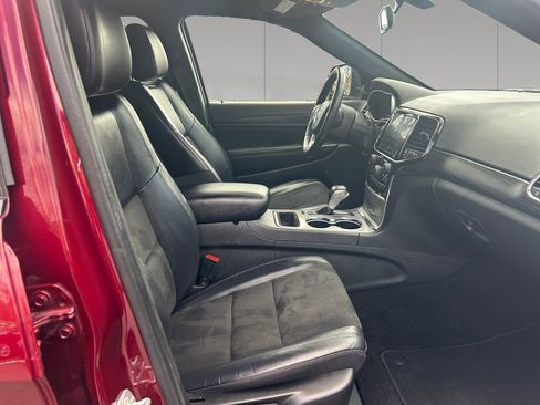 Used 2021 Jeep Grand Cherokee Laredo X image 17