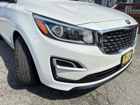 Used 2019 Kia Sedona L FWD image 94