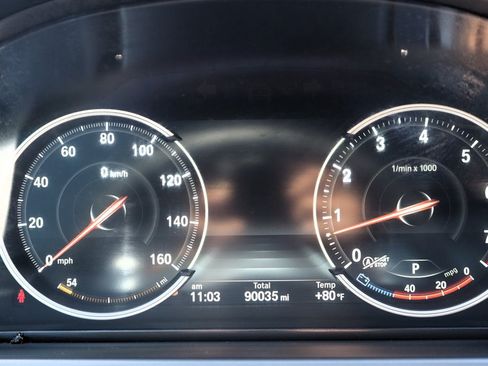 Used 2014 BMW 750Li xDrive AWD/4WD image 23