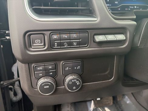 Used 2023 Chevrolet Tahoe High Country w/ Premium Package 2 image 21