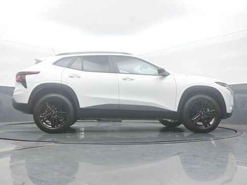 Used 2025 Chevrolet Trax ACTIV FWD image 50